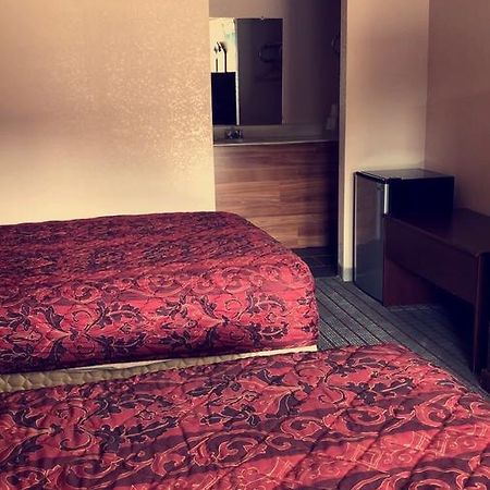 Budget Inn Calhoun Exteriör bild