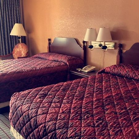 Budget Inn Calhoun Exteriör bild